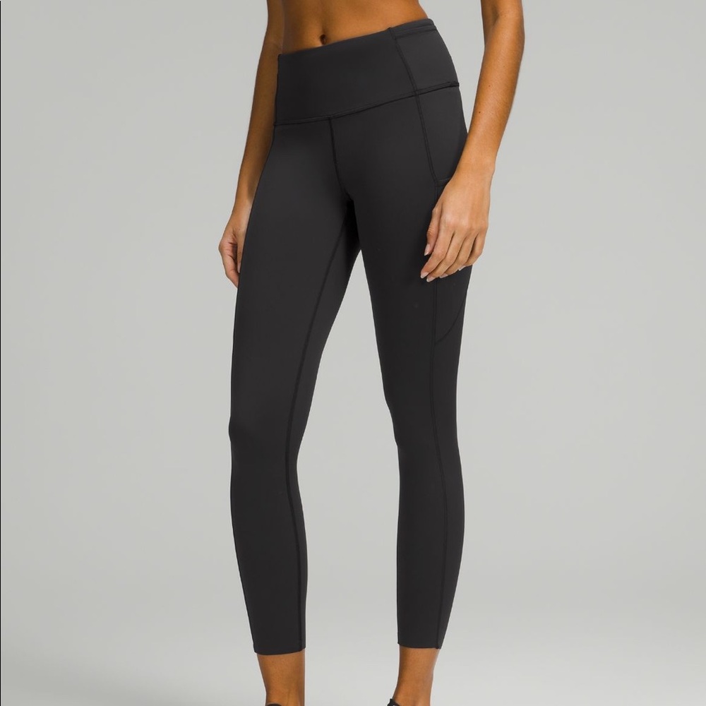 Fast and Free High-Rise Tight 25”